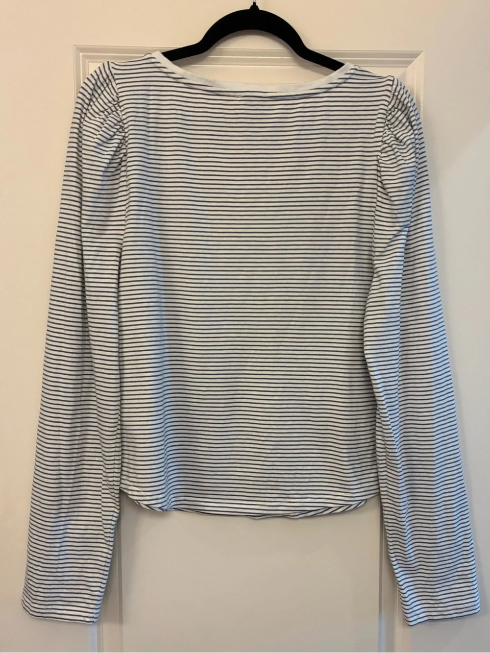 ANTHROPOLOGIE MAEVE Lace Detail Puff-Shoulder Long-Sleeve Knit Top Blue Stripe